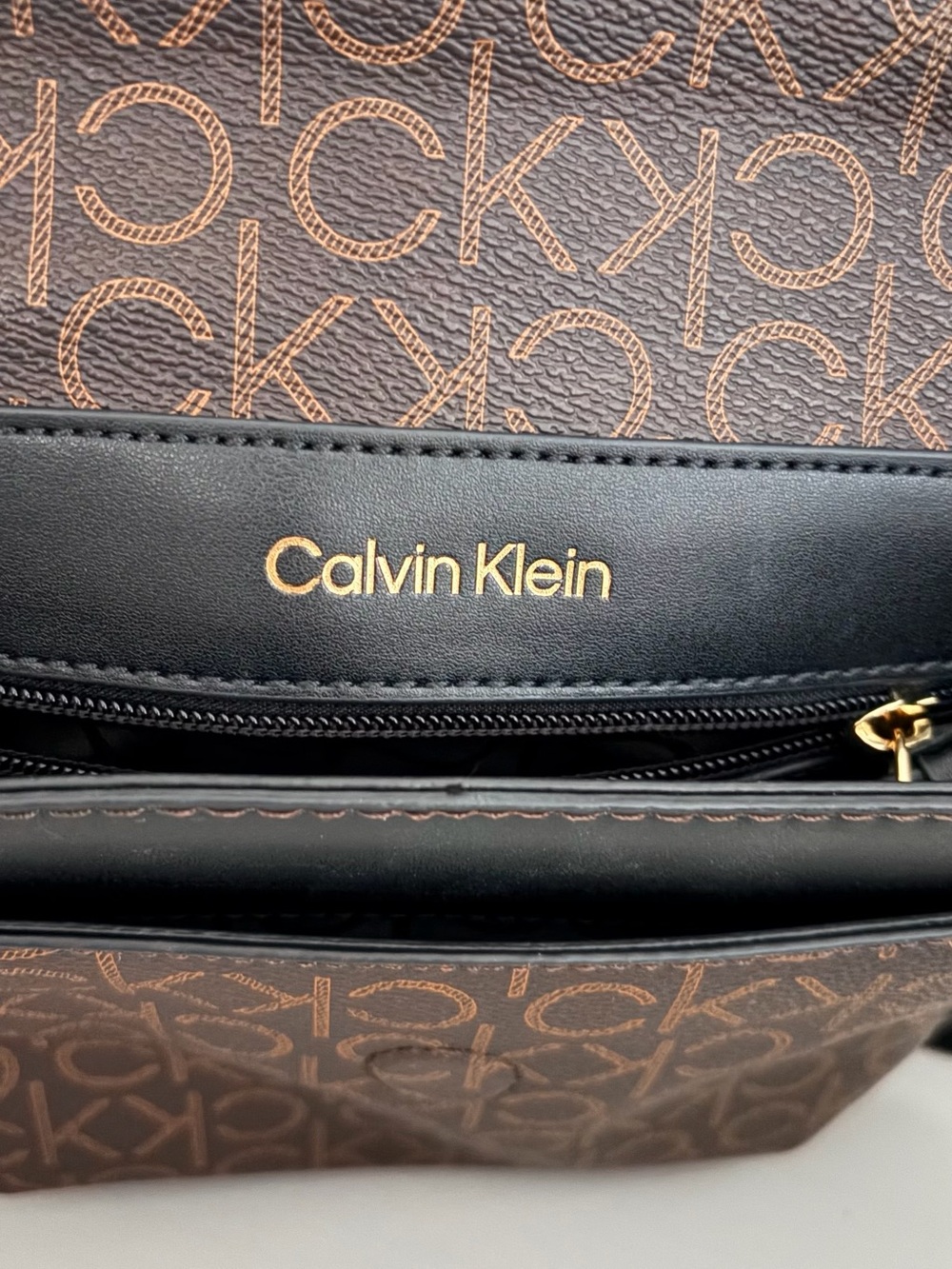 Calvin Klein Brown Monogram Crossbody Bag - Picture 4 of 6